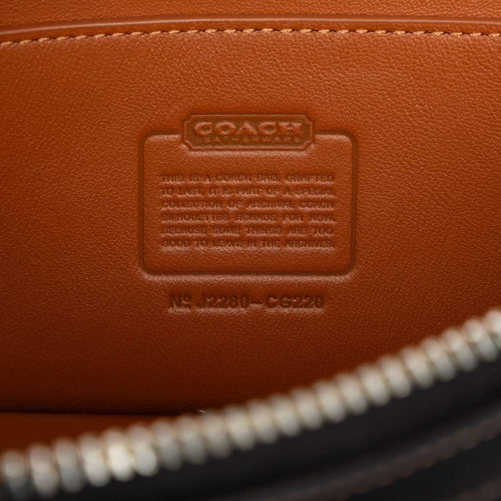 Coach Leather Trail Vanity Bag Black Leather Very good - Box View