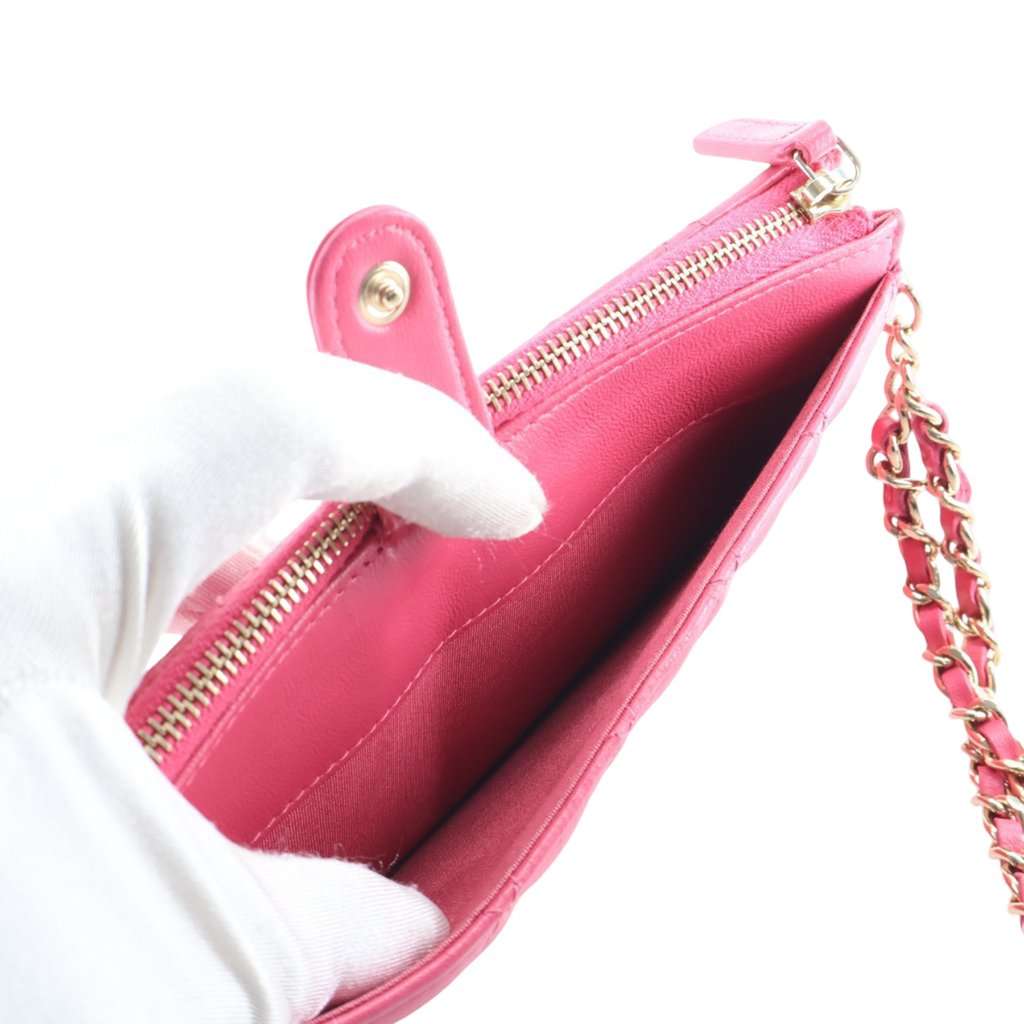 Chanel Quilted Lambskin All About Chanel Clutch On Chain Pink Leather Very good condition - Model View
