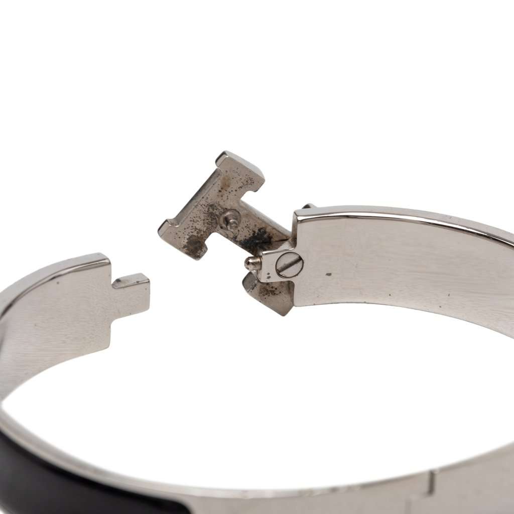 Hermès Narrow Enamel Clic H Bracelet PM Silver Metal Very good condition - Box View