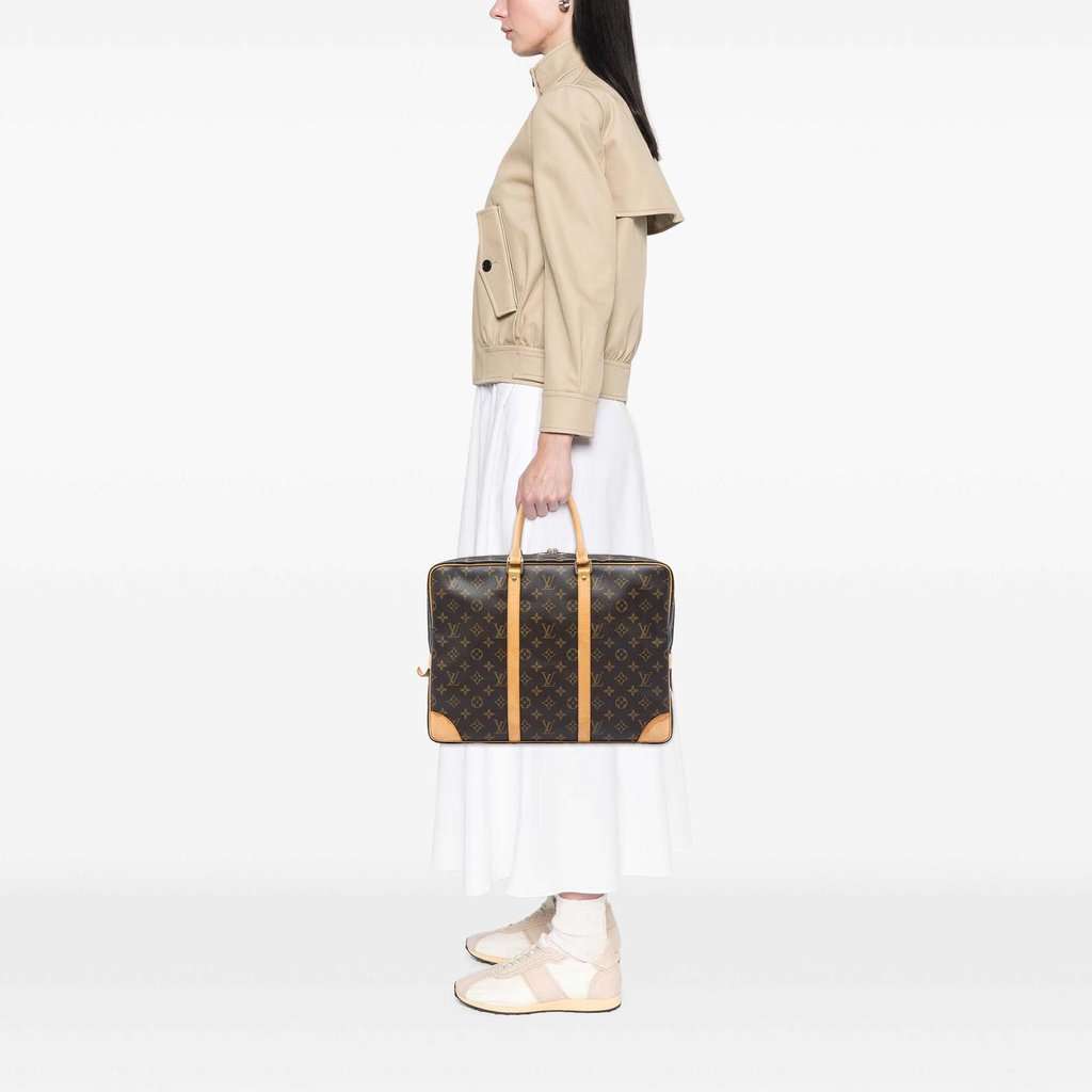 Louis Vuitton Monogram Porte Documents Voyage Brown Very good - Box View