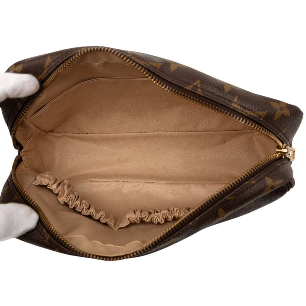 Louis Vuitton Monogram Trousse Toilette 23 Brown Very good condition - Model View