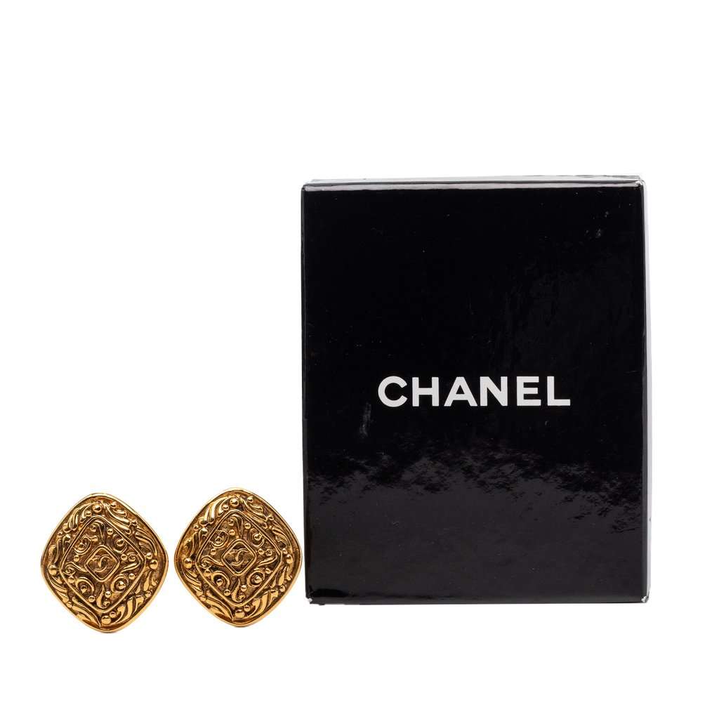 Chanel CC Gold Plated Diamond Clip On Earrings Gold Metal Very good - Model View