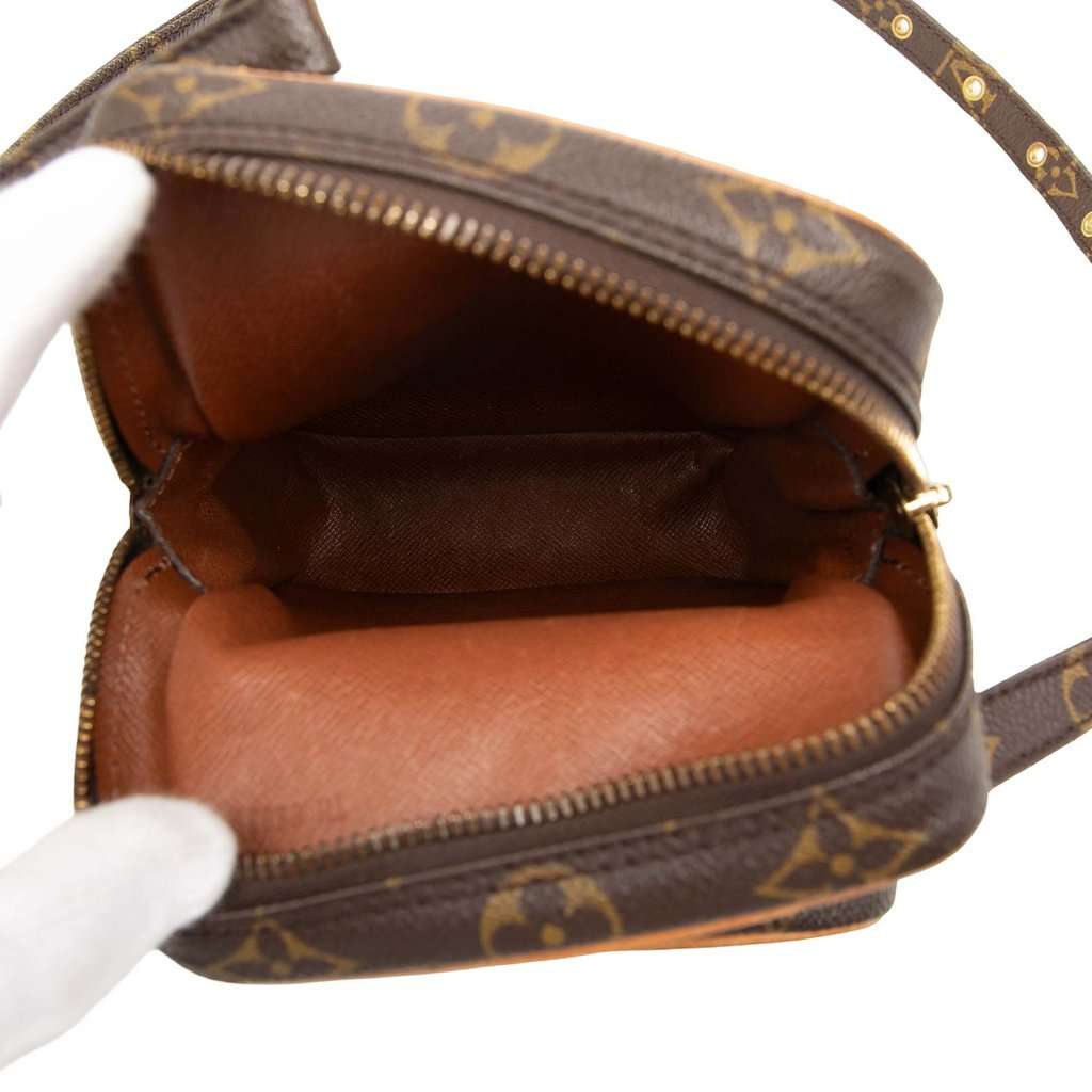 Louis Vuitton Monogram Mini Amazone Brown Very good condition - Model View