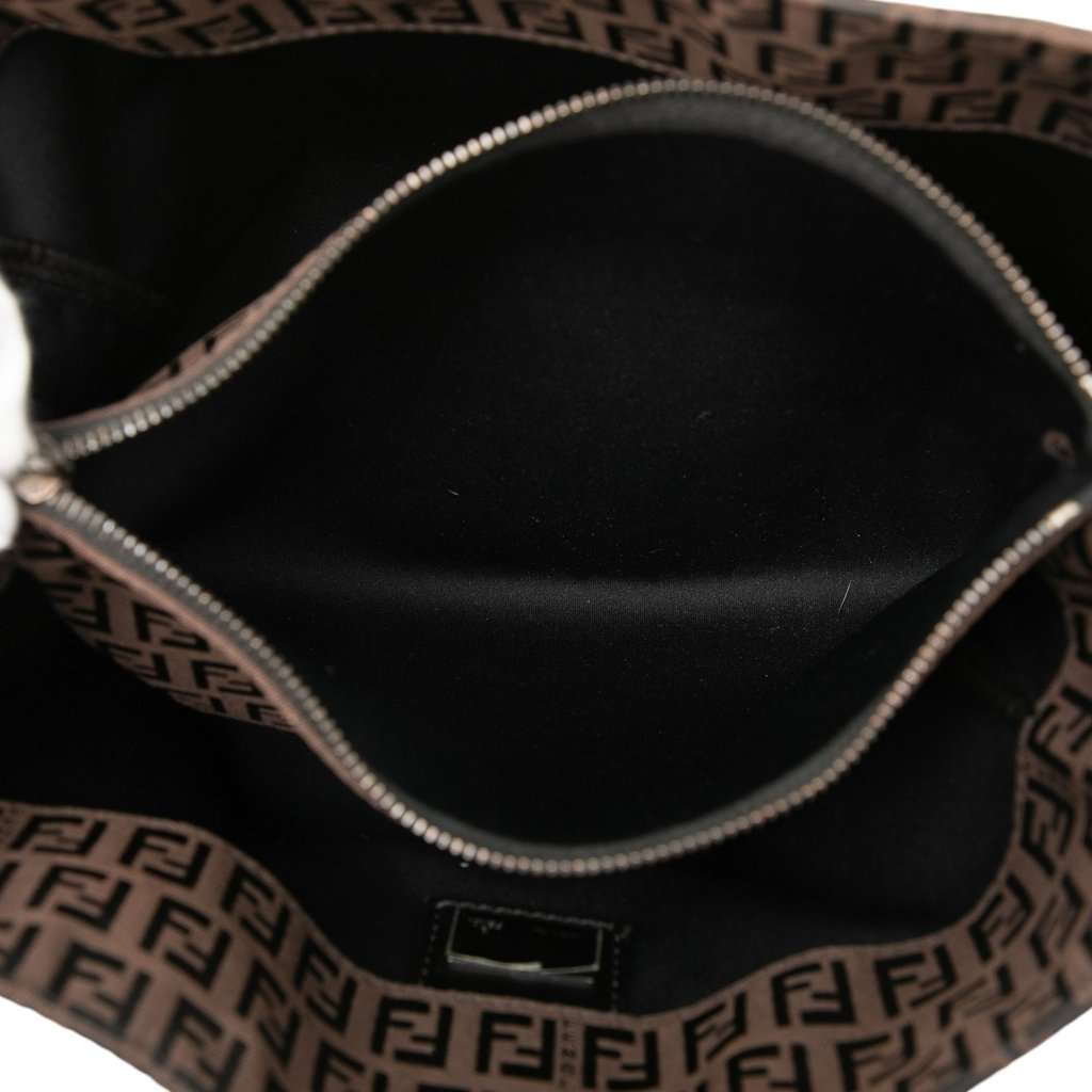 Fendi Zucchino Canvas Tote Brown Very good condition - Model View