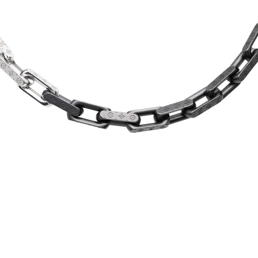 Louis Vuitton Stainless Steel Monogram Chain Necklace Silver Metal Very good - Back View