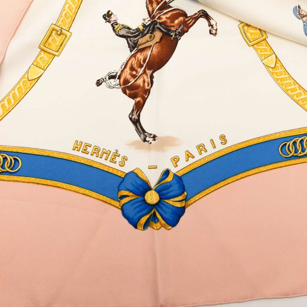 Hermès Ecole Francaise d Equitation Silk Scarf 90 White Very good condition - Back View