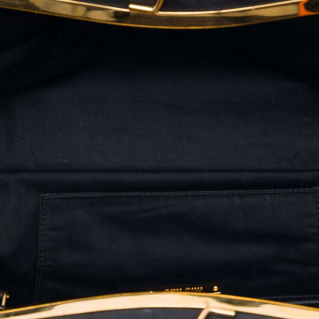 Miu Miu Pleated Nappa Frame Clutch Black Leather Very good condition - Model View