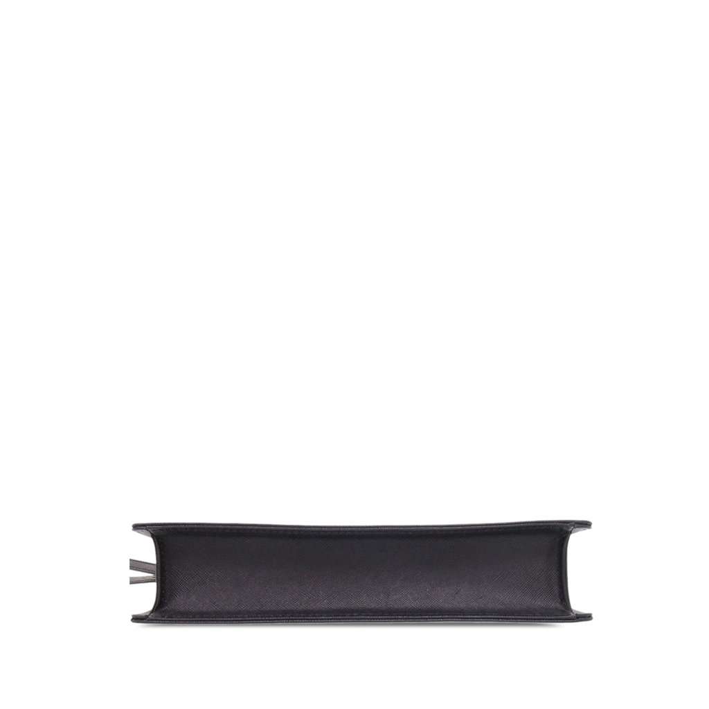 Burberry Leather Clutch Black Leather Very good condition - Inside View