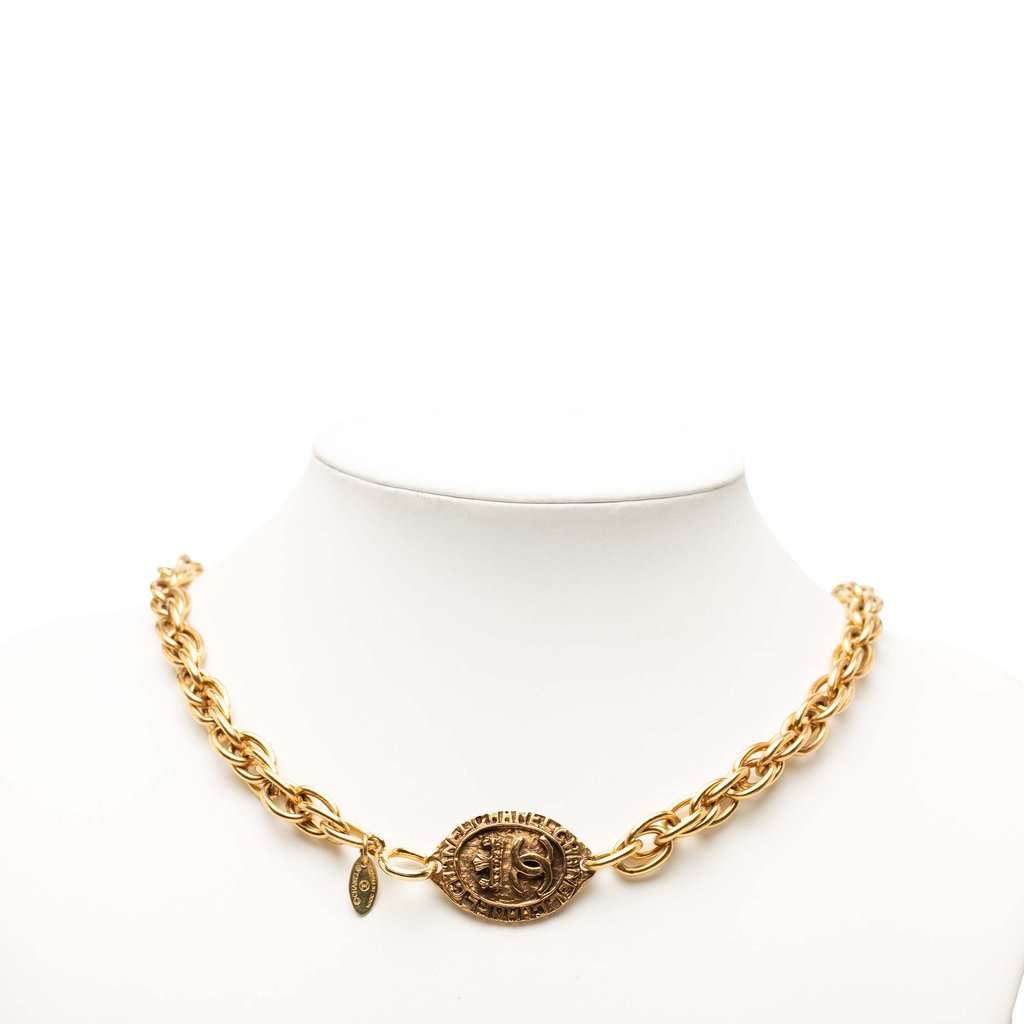 Chanel CC Gold Plated Oval Medallion Pendant Double Chain Necklace Gold Metal Very good condition - Box View