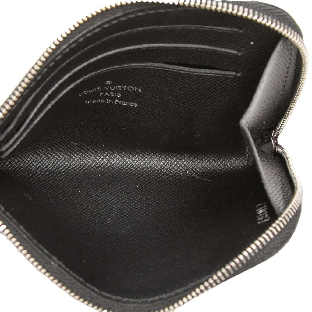 Louis Vuitton Epi Coin Pouch Black Leather Very good - Model View