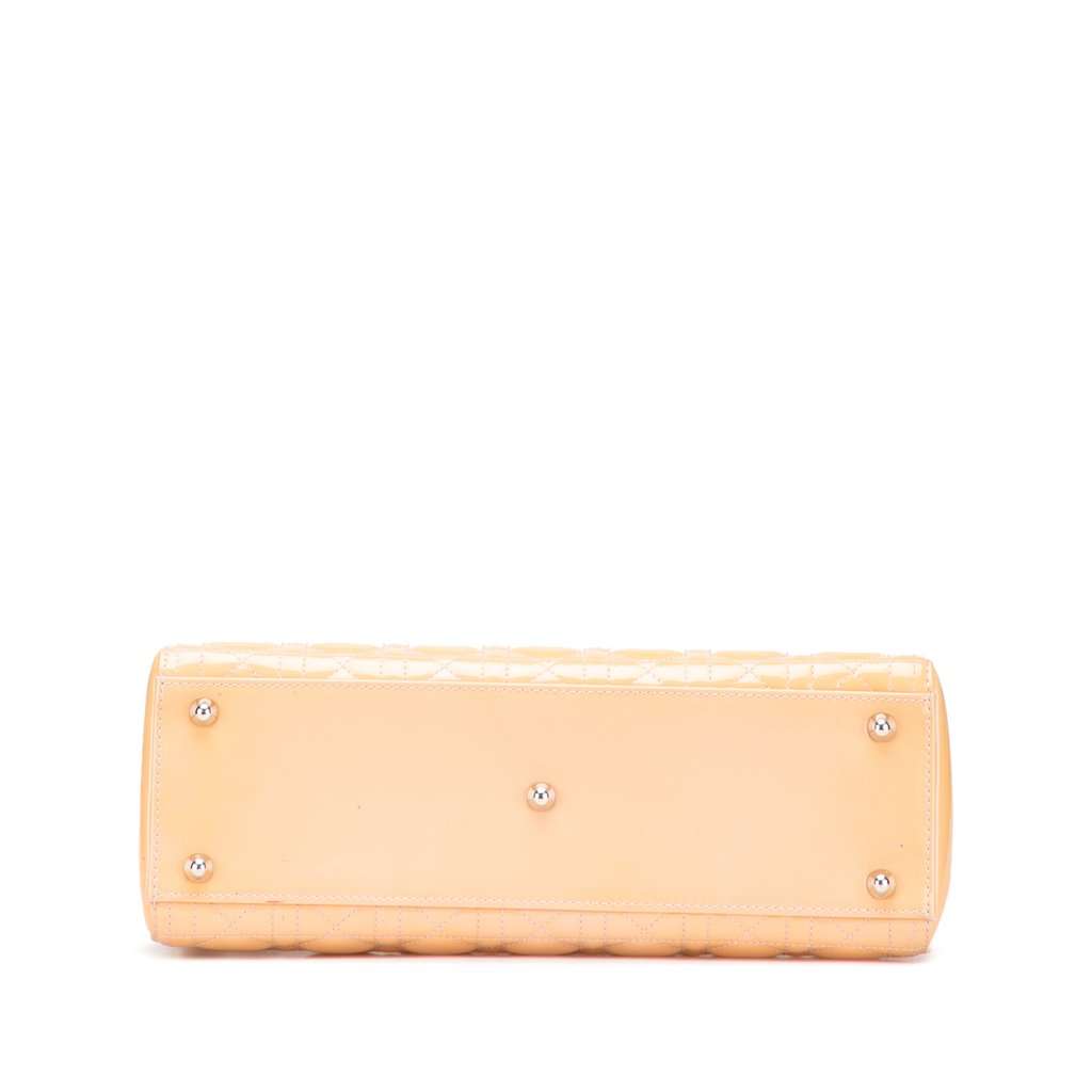 Dior Large Patent Cannage Lady Dior Beige Leather Very good - Inside View