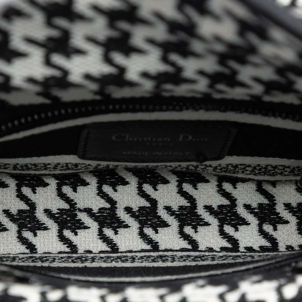 Dior Mini Embroidered Canvas Houndstooth Lady D Lite White Very good condition - Model View