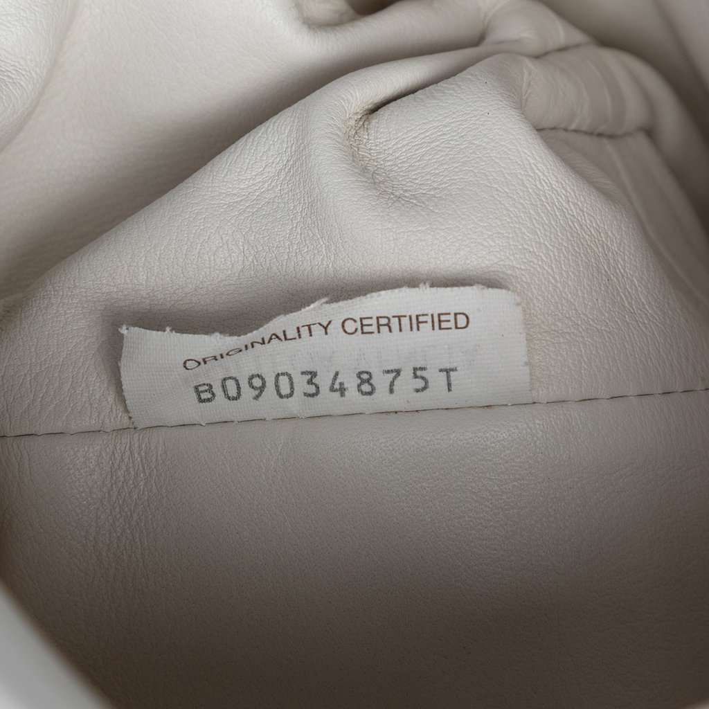 Bottega Veneta Lambskin The Mini Pouch Crossbody White Leather Very good condition - Box View