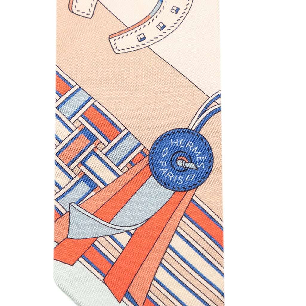 Hermès Brides et Gris Gris Silk Twilly Scarf Beige Very good condition - Back View