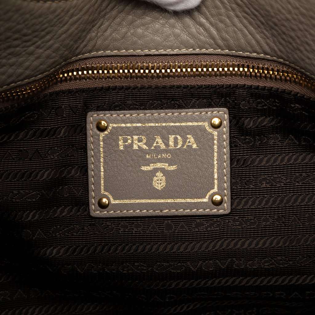 Prada Vitello Daino Shoulder Bag Brown Leather Very good - Box View