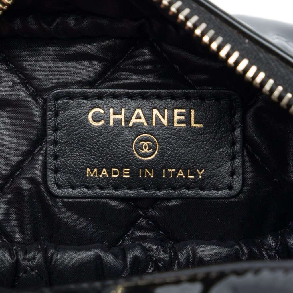 Chanel CC Quilted Patent Cosmetic Pouch Black Leather Very good - Box View