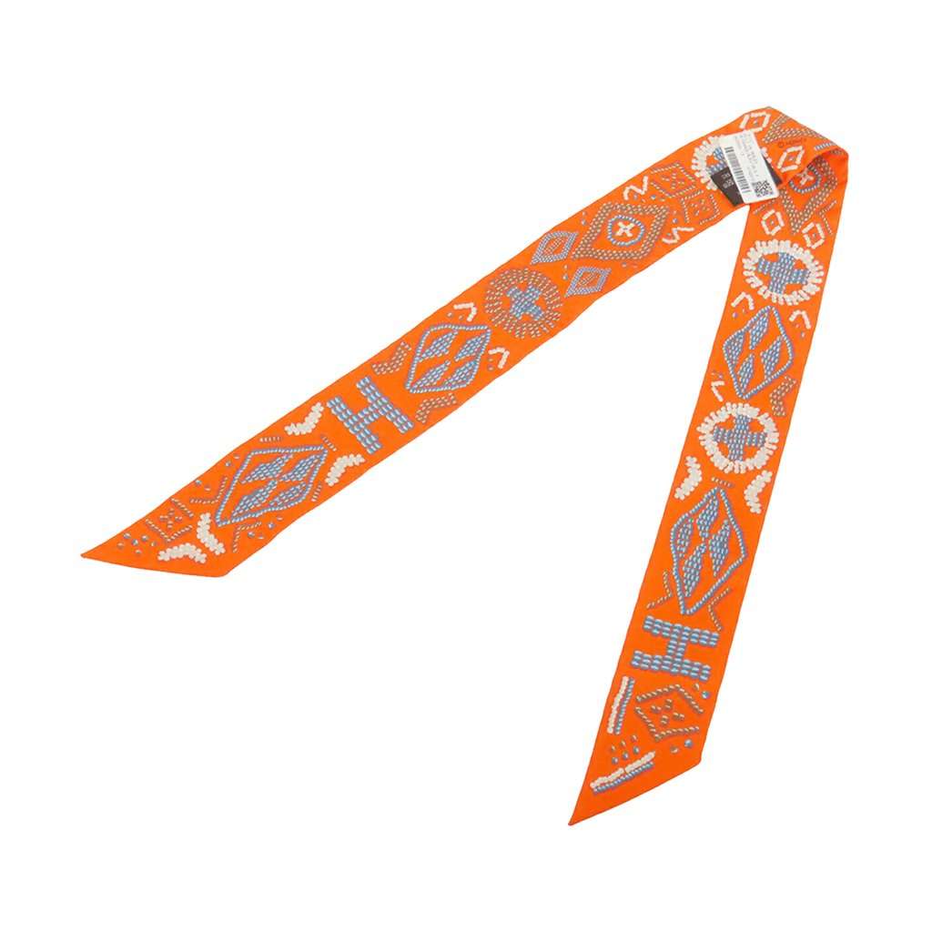 Hermès Kelly En Perles Silk Twilly Scarf Orange Never worn - Front View
