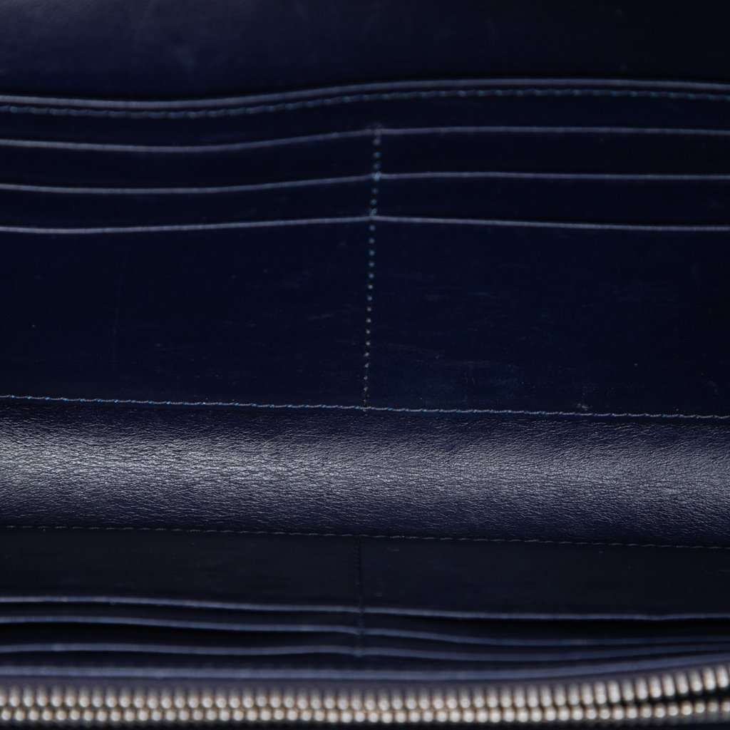 Dior Patent Cannage Lady Dior Wallet On Chain Blue Leather Very good condition - Model View
