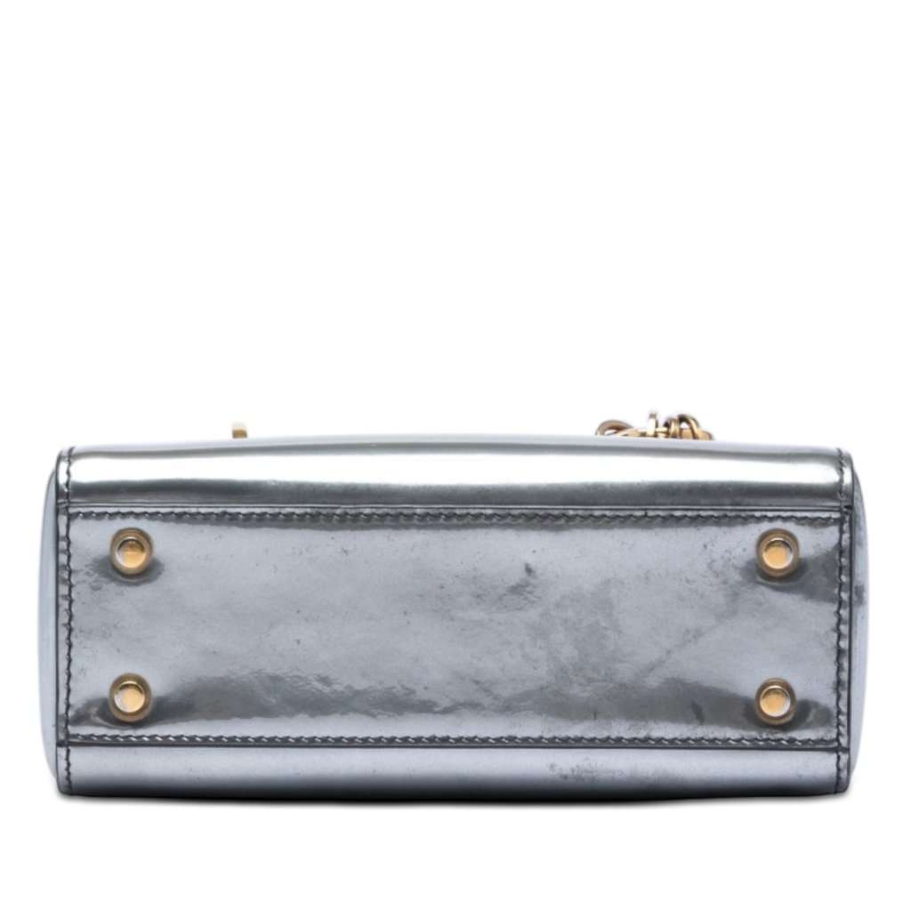 Dior Mini Metallic Patent Lady Dior Silver Leather Very good condition - Inside View