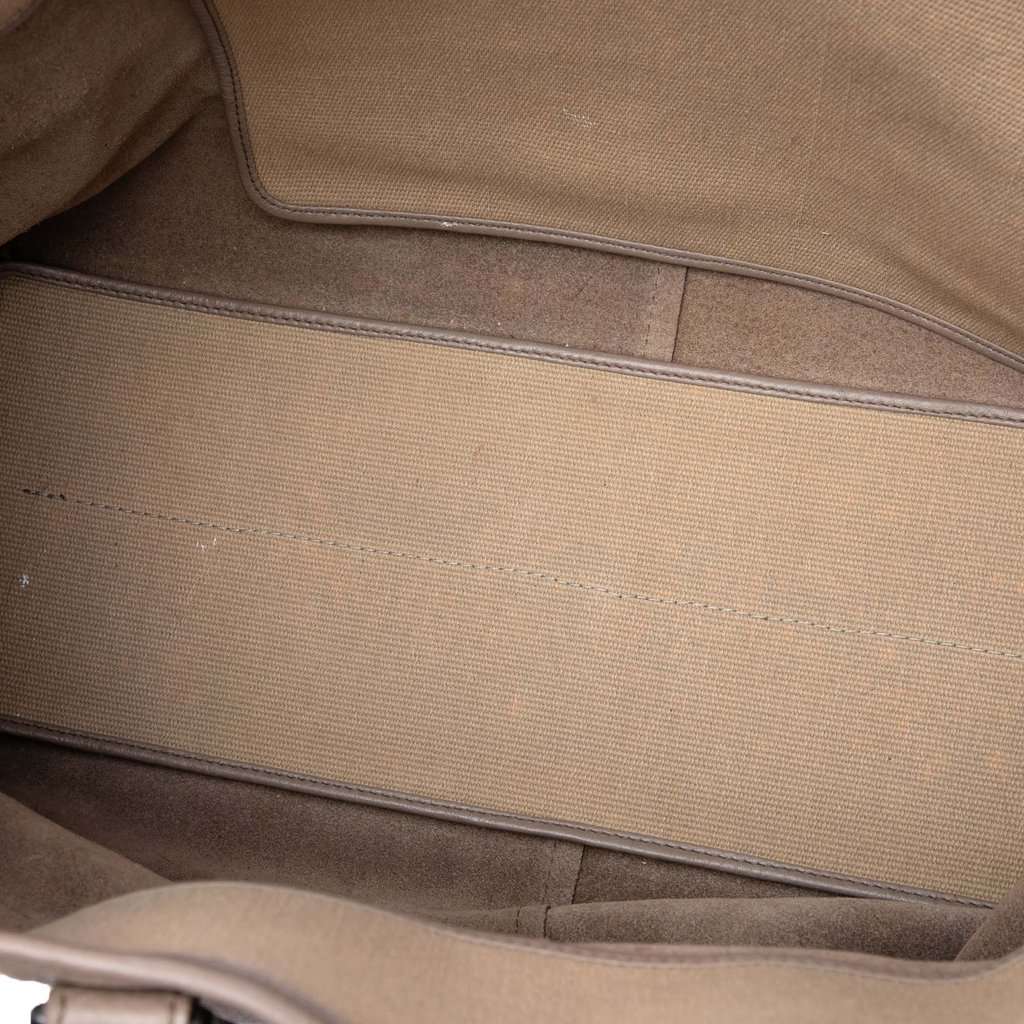 Bottega Veneta Calfskin Intrecciato Handle Tote Brown Leather Very good - Model View