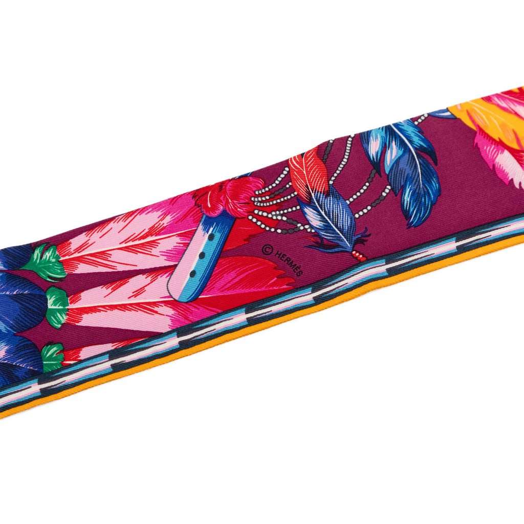 Hermès Brazil Feather Silk Twilly Scarf Purple Never worn - Inside View