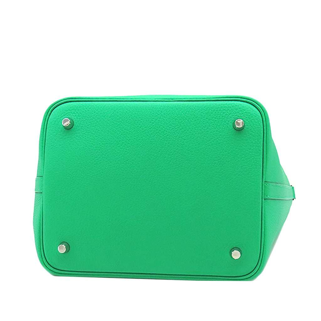 Hermès Clemence Picotin Lock 22 Green Leather Very good condition - Box View