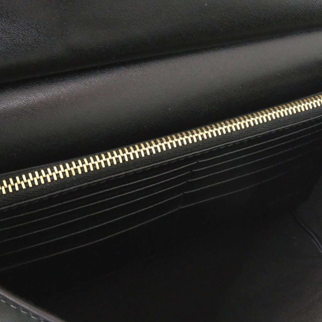 Salvatore Ferragamo Leather Vara Bow Crossbody Black Leather Very good condition - Model View