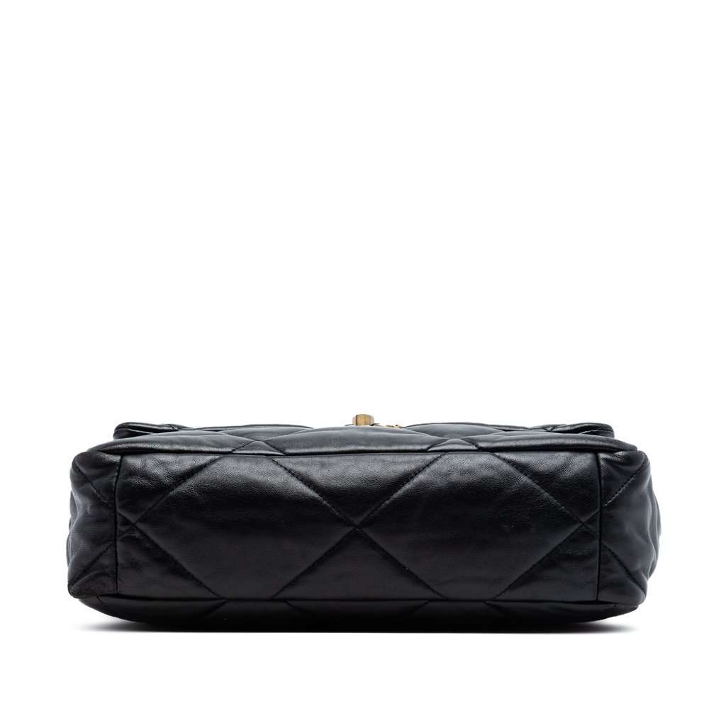 Chanel Large Lambskin 19 Flap Black Leather Very good condition - Inside View