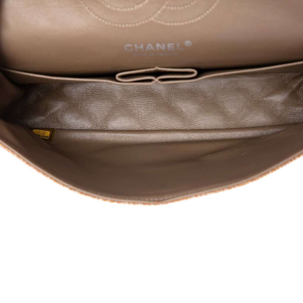 Chanel Medium Classic Crinkled Patent Double Flap Brown Leather Very good condition - Box View