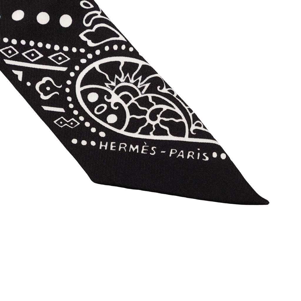 Hermès Peuple du Vent Bandana Twilly Silk Scarf Black Never worn - Back View