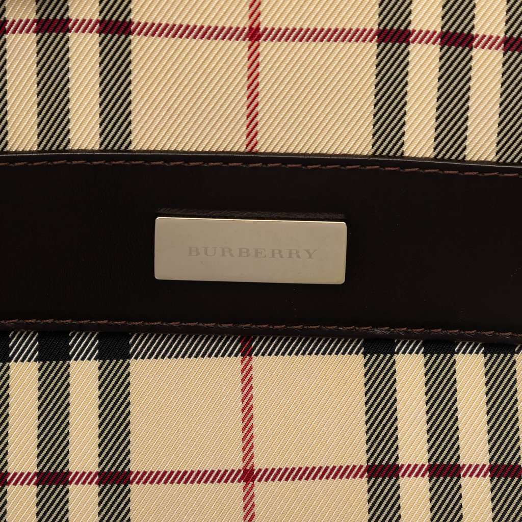 Burberry House Check Canvas Flap Crossbody Beige Very good condition - Box View