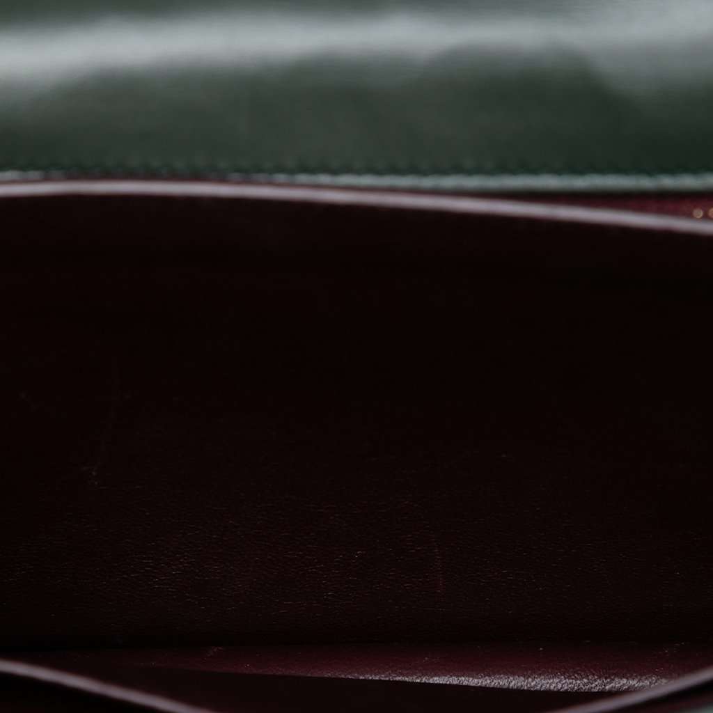 Saint Laurent Smooth Calfskin Monogram Cassandra Clasp Bag Green Leather Very good - Model View