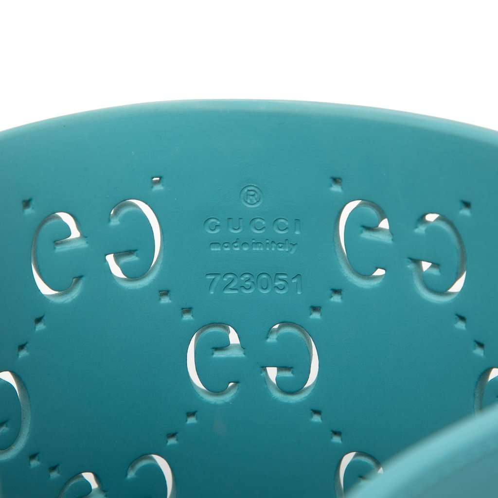 Gucci Kids GG Rubber Bucket Bag Blue Very good - Box View