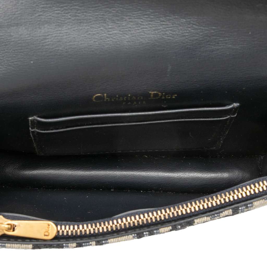 Dior Oblique Canvas Saddle Belt Bag Blue Very good - Model View
