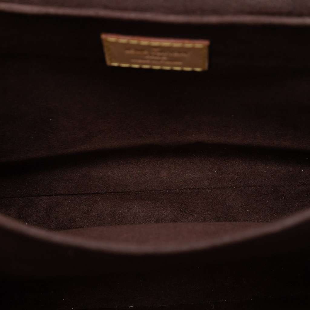 Louis Vuitton Monogram Pochette Metis Brown Very good - Model View