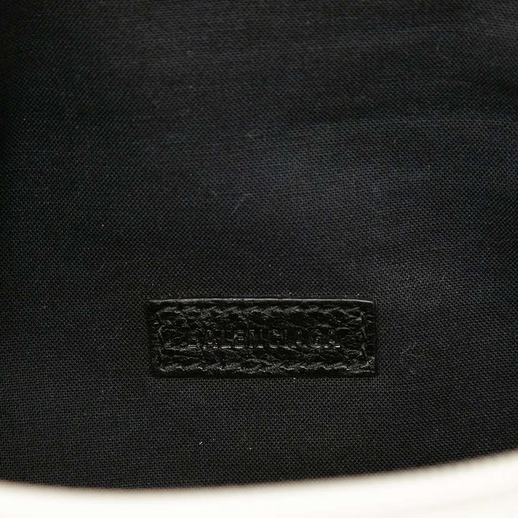 Balenciaga Lambskin Graffiti Explorer Belt Bag White Leather Very good - Box View