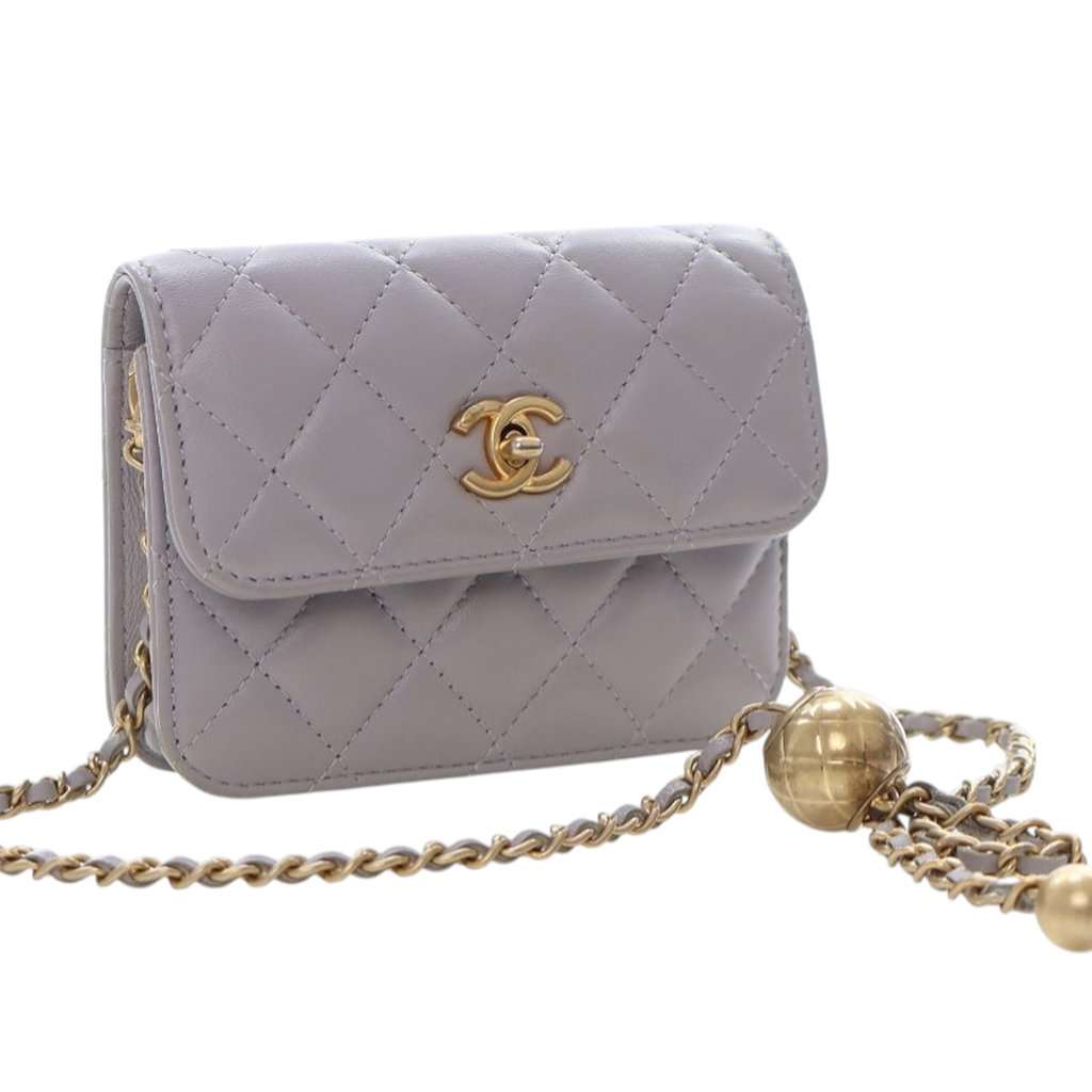Chanel Mini Quilted Lambskin Pearl Crush Clutch with Chain Other Leather Very good condition - Back View