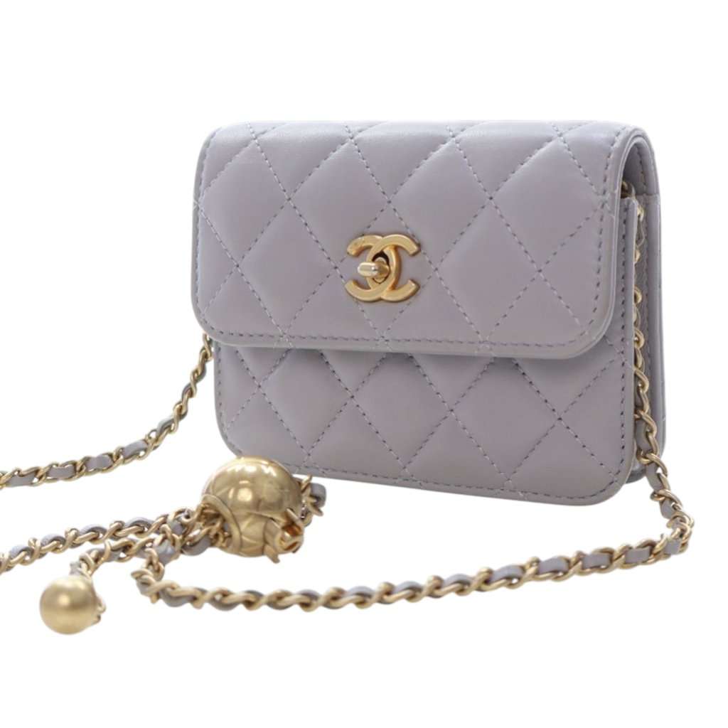 Chanel Mini Quilted Lambskin Pearl Crush Clutch with Chain Other Leather Very good condition - Inside View