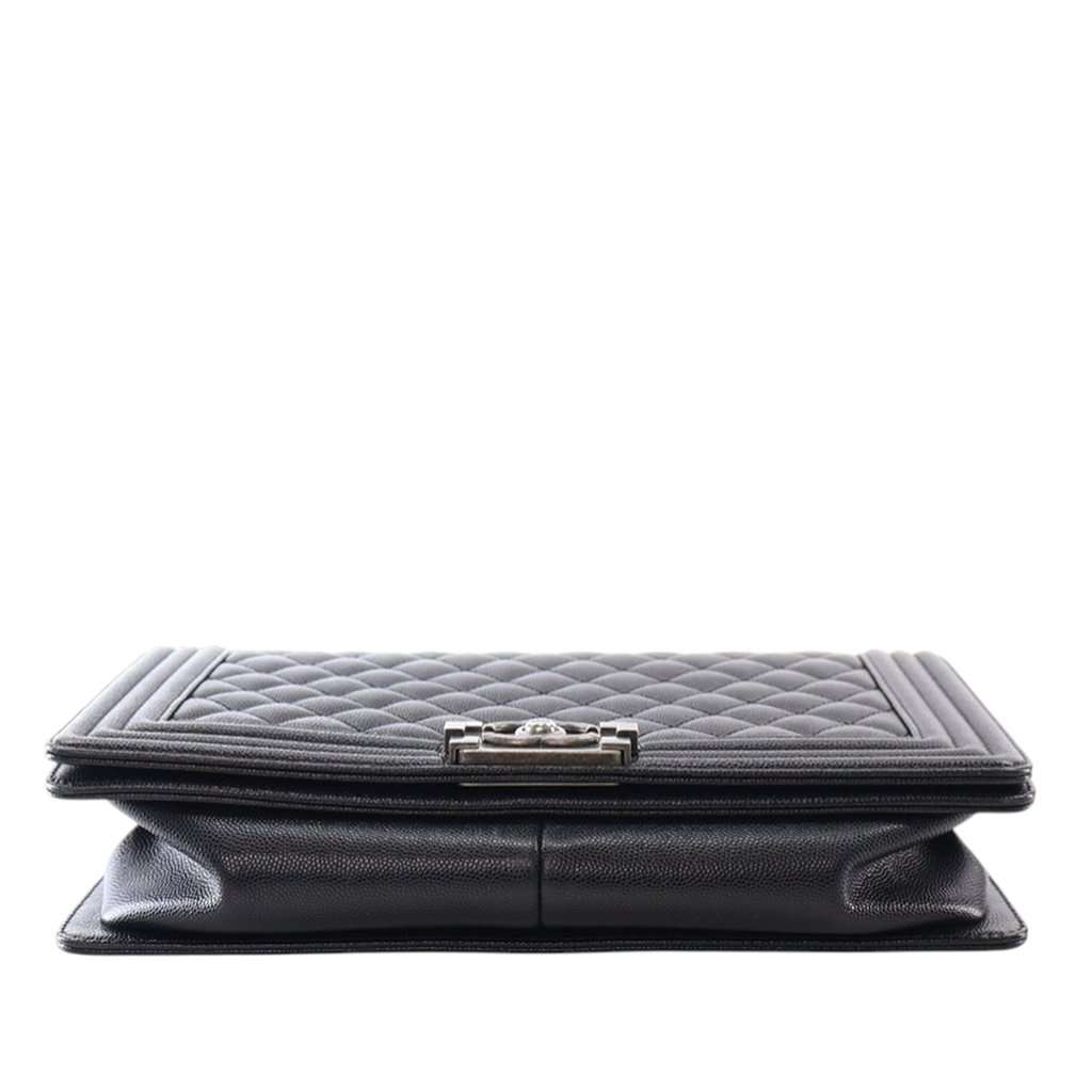 Chanel Medium Quilted Caviar Boy Flap Black Leather Very good condition - Box View