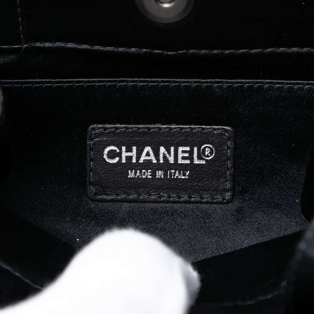 Chanel Satin Camellia Evening Bag Black Very good - Box View