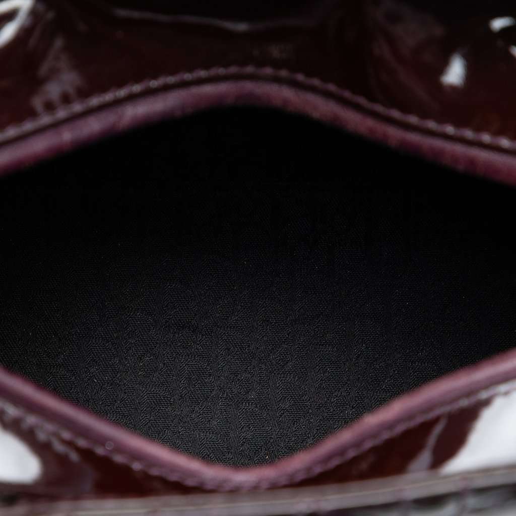 Dior Medium Patent Cannage Lady Dior Purple Leather Very good condition - Model View