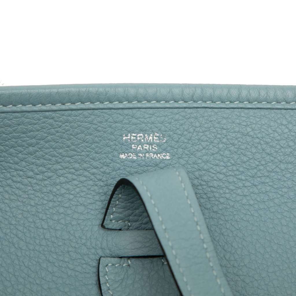Hermès Clemence Evelyne III 29 Blue Leather Very good condition - Box View