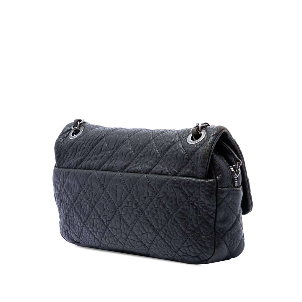 Chanel Small Quilted Distressed Calfskin Easy Flap Black Leather Very good condition - Back View