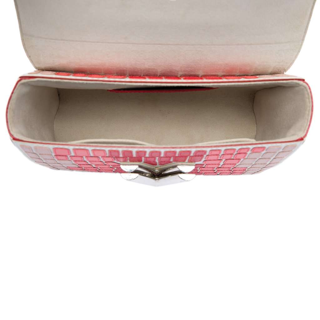 Louis Vuitton Epi Patchwork Twist MM Pink Very good - Model View