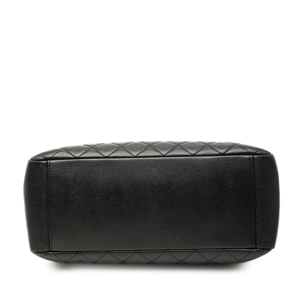 Chanel Caviar Grand Shopping Tote Black Leather Very good condition - Inside View