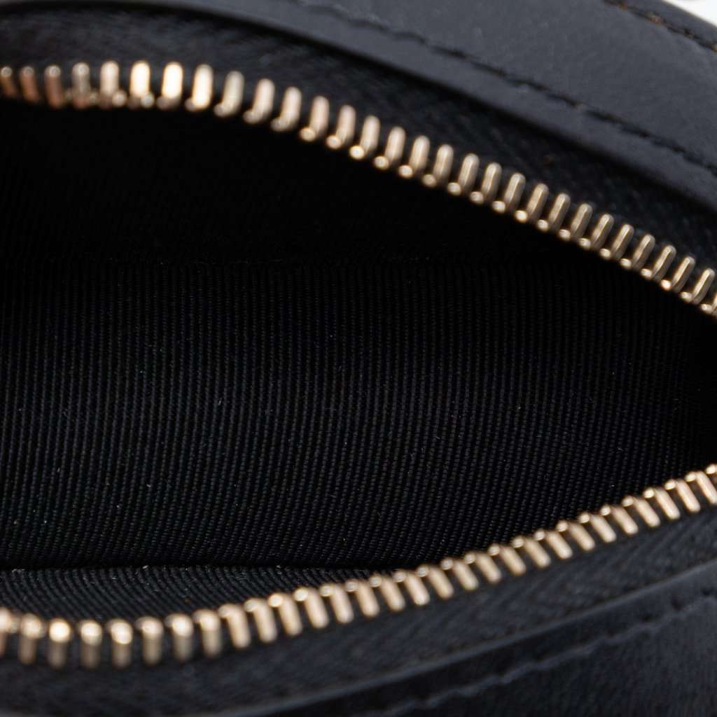 Chanel CC Quilted Lambskin Round Chain Around Clutch With Chain Black Leather Very good condition - Model View