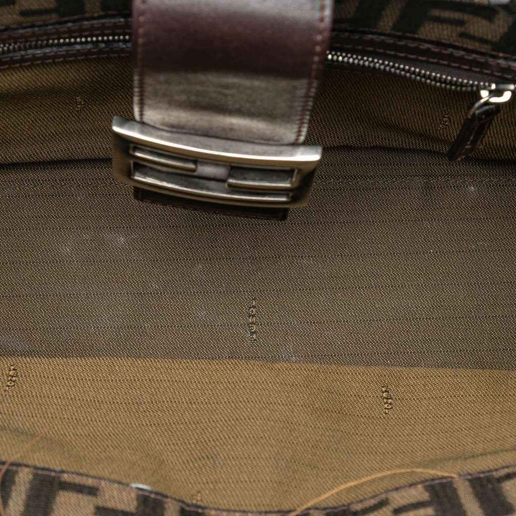 Fendi Zucca Canvas Shoulder Bag Brown Very good condition - Model View