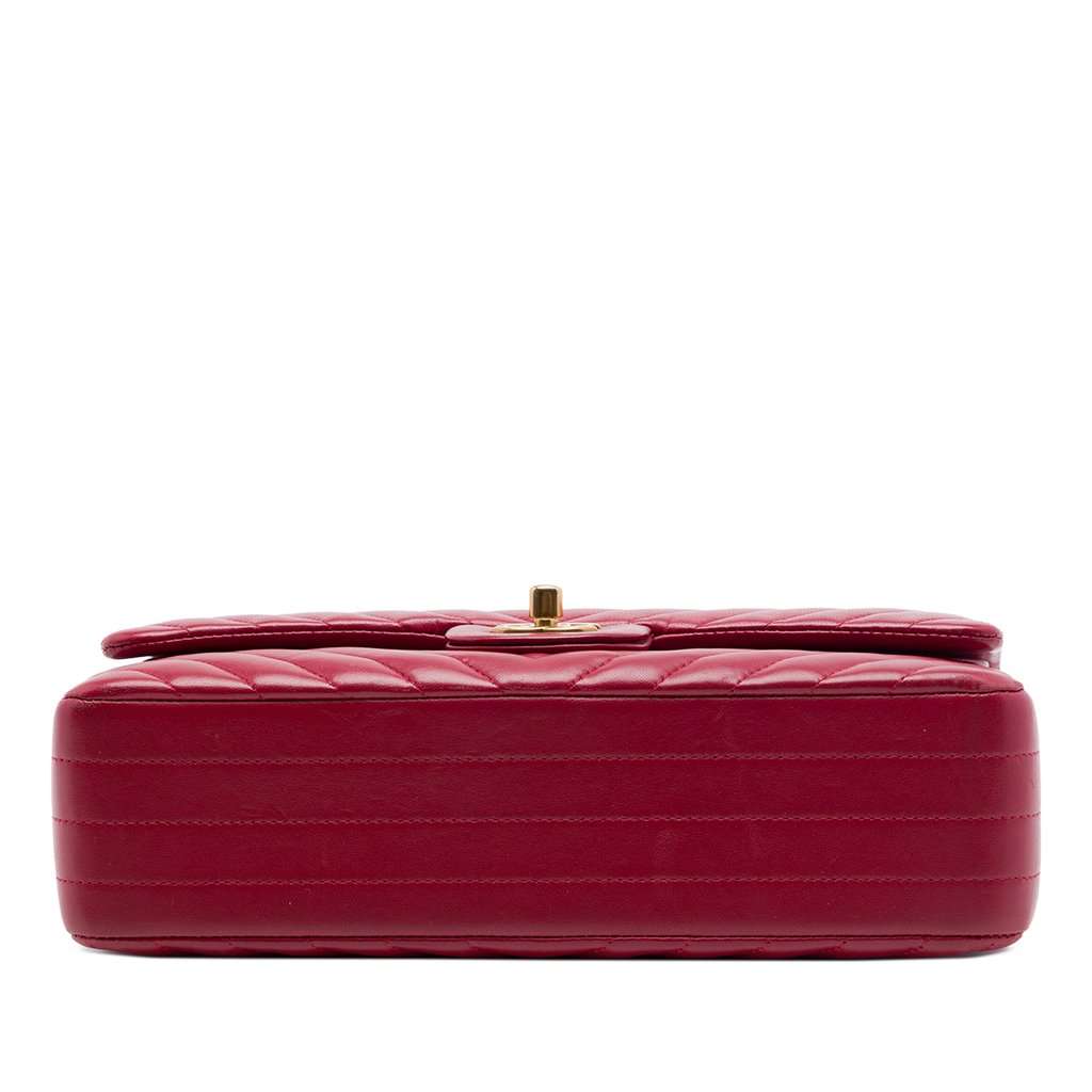 Chanel Medium Classic Chevron Lambskin Double Flap Red Leather Very good condition - Inside View