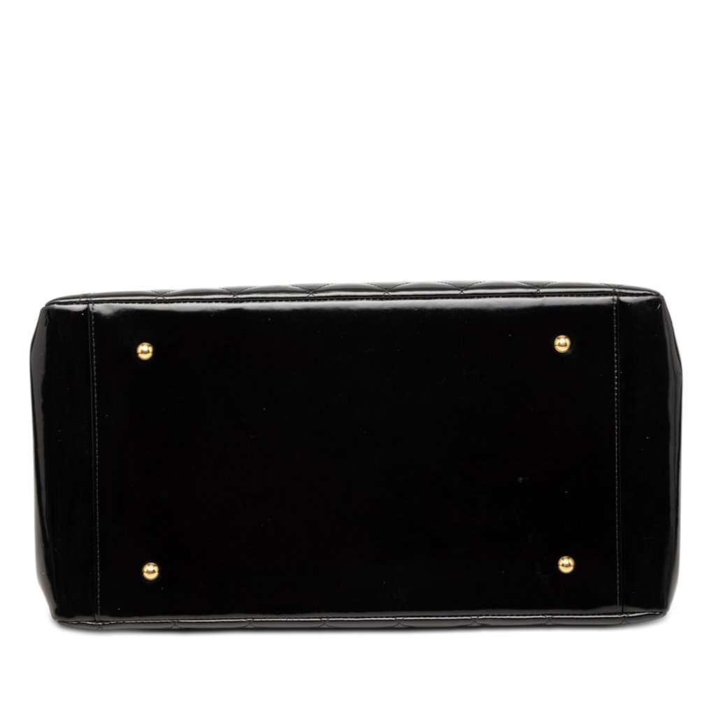 Chanel Grand CC Patent Timeless Shopping Tote Black Leather Very good condition - Inside View