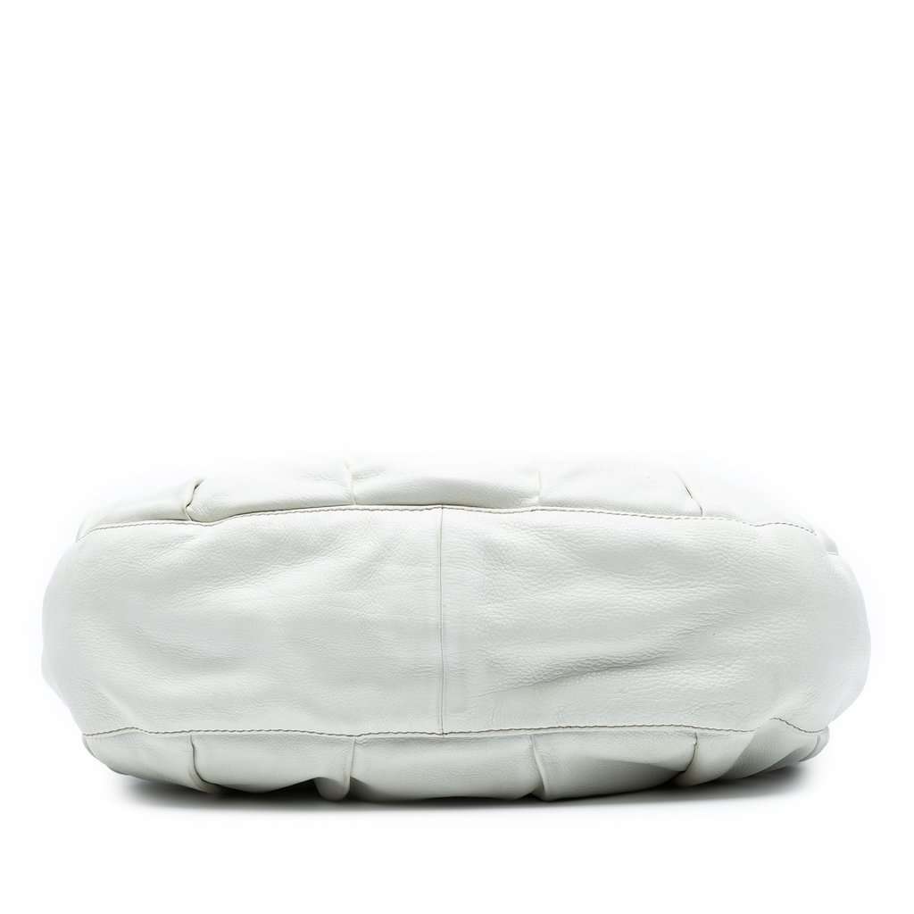 Gucci Medium Pebbled Calfskin Icon Bit Satchel White Leather Never worn, with tag - Inside View